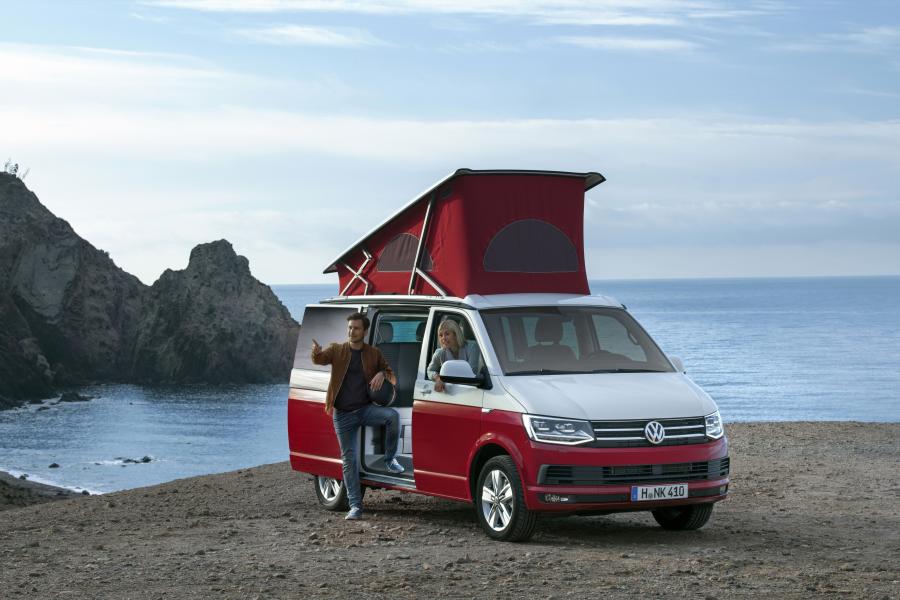  Volkswagen California Ocean Red (T6) 2016 года  (фото 25 из 33)